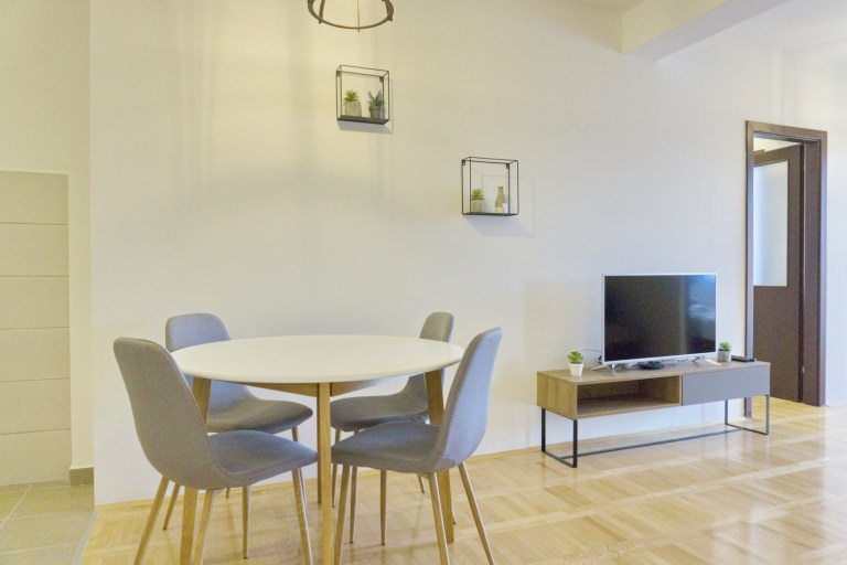 APARTMANI CENTAR_73.jpg