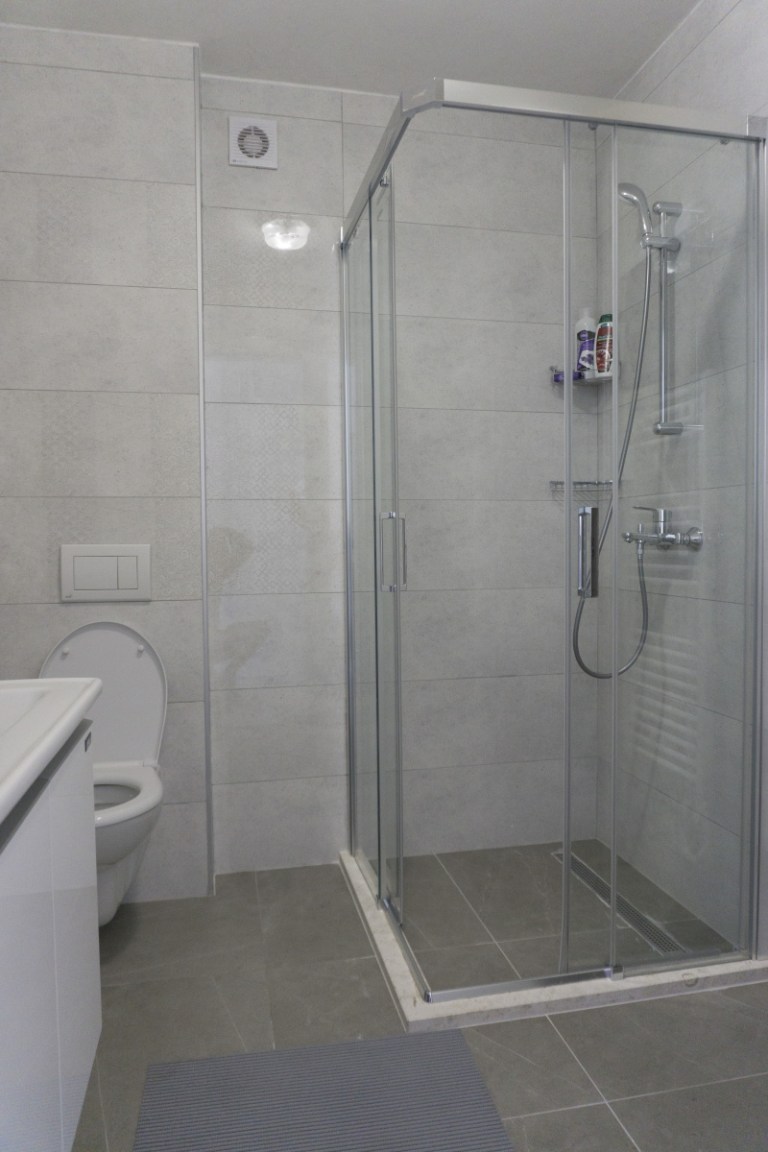APARTMAN NOĆ I DAN_18